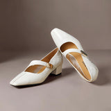 NIENKE | MARY JANES À POINTE CARREE ET BANDEAU EN OR